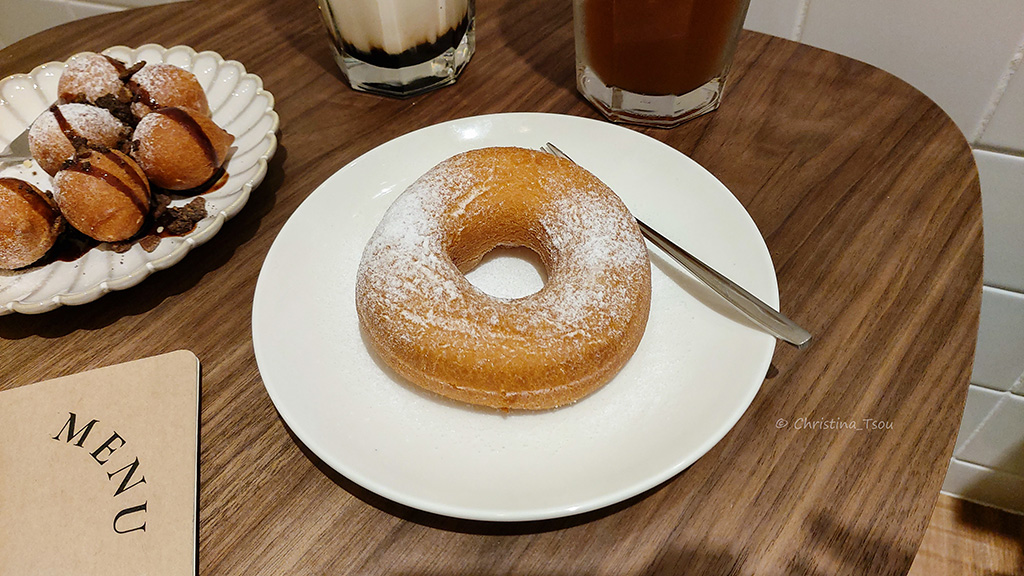 小米QQ甜甜圈-嚼一半