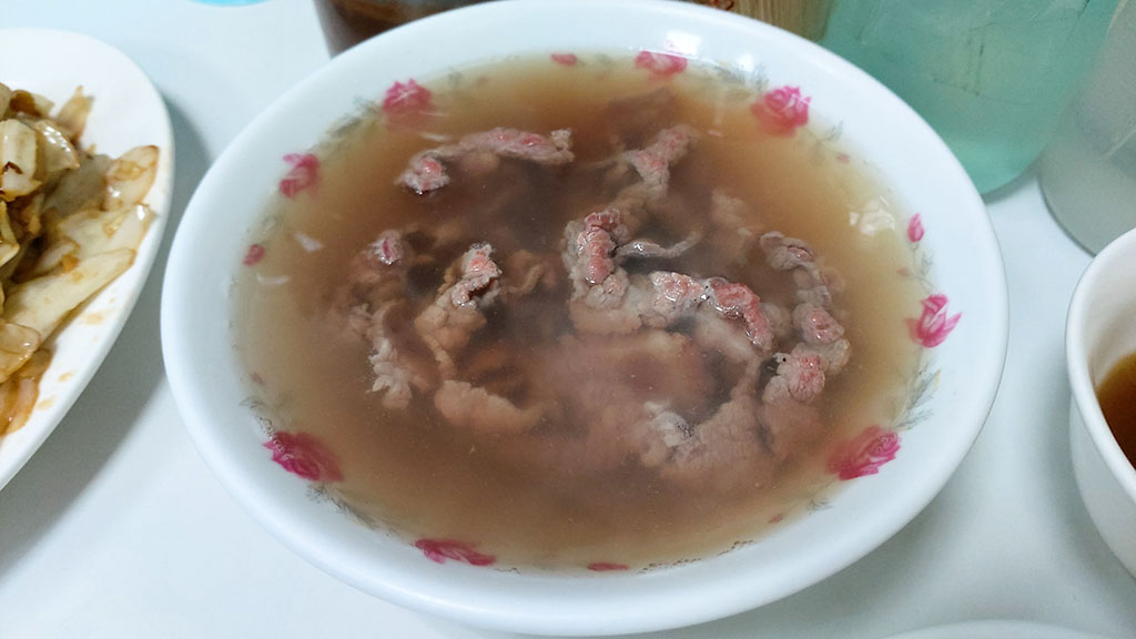 台南國華街美食-阿村牛肉湯
